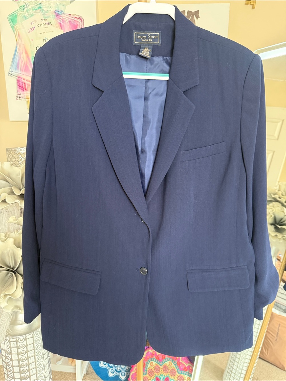 Laura Scott Navy Single-Breasted Men’s Blazer